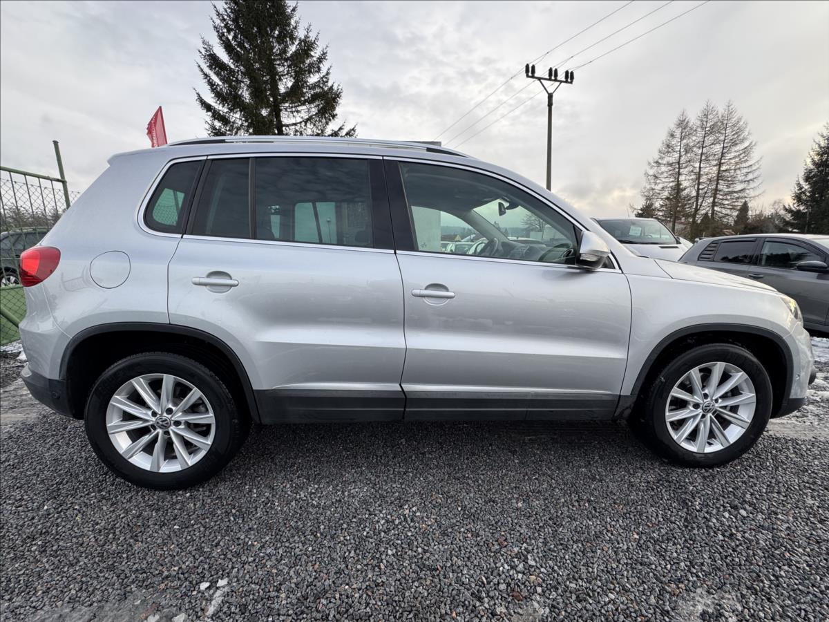 volkswagen-tiguan-2-0-tdi-110kw-sport-style - 7