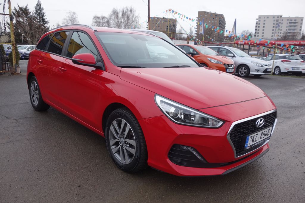 Hyundai i30 1,0i 88kW ČR ! 1.MAJITEL !!!