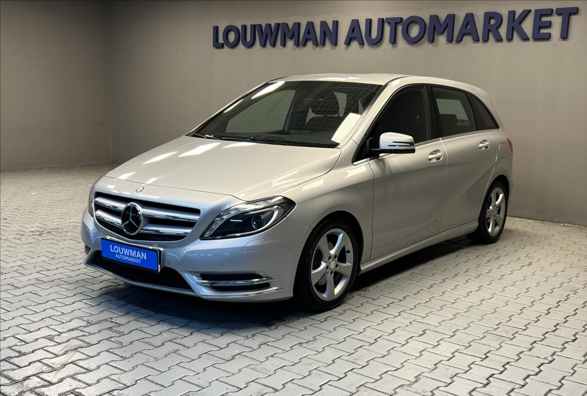 Mercedes-Benz Třídy B 1,6 B180 BlueEFFICIENCY