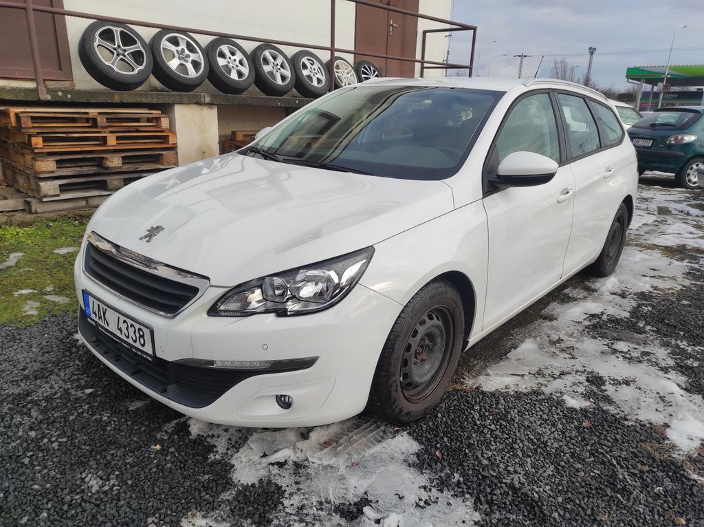 peugeot-308-active-sw-1-6-e-hdi-fap-115-k - 1