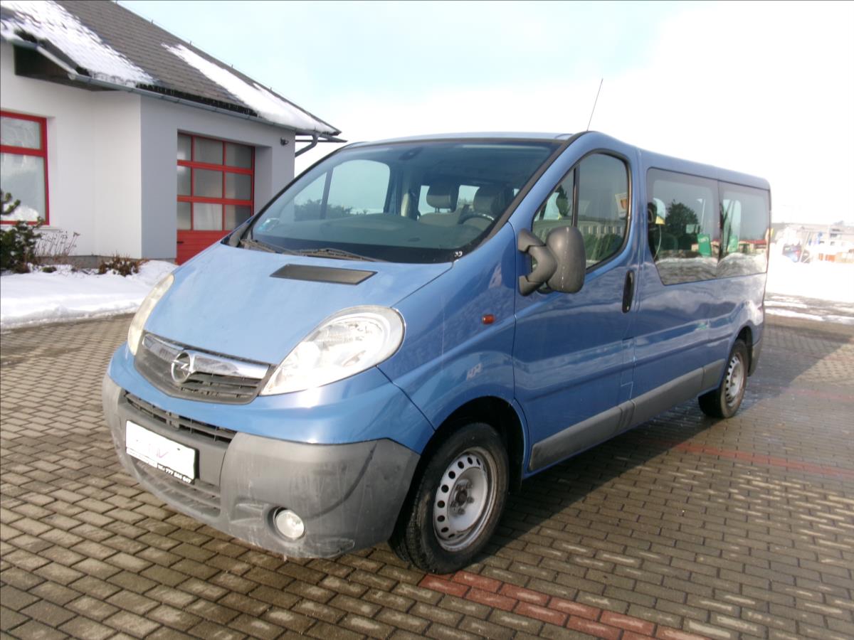 Opel Vivaro 2,0 CDTI L2H1 2.9T bez koroze 9míst