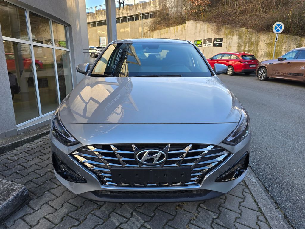 hyundai-i30-1-5-t-gdi-mh-mt-sm-plus-nav - 7