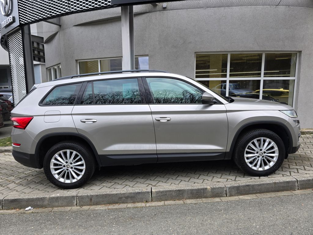 skoda-kodiaq-2-0-tdi-140-kw-4x4-dsg-dph - 5