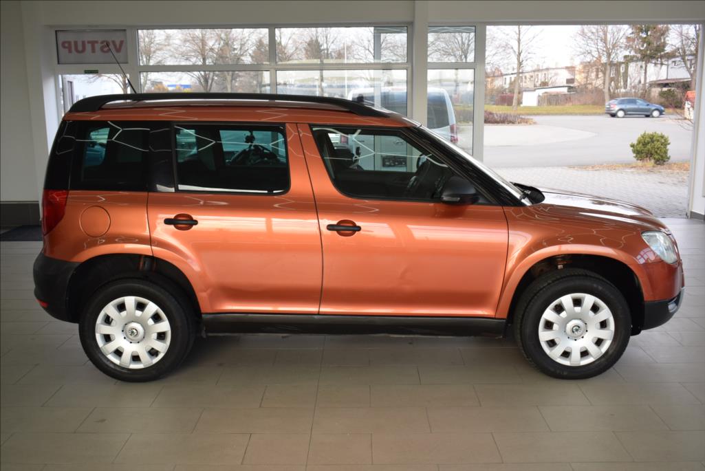 skoda-yeti-1-2-tsi-1-majitelka-klima - 3