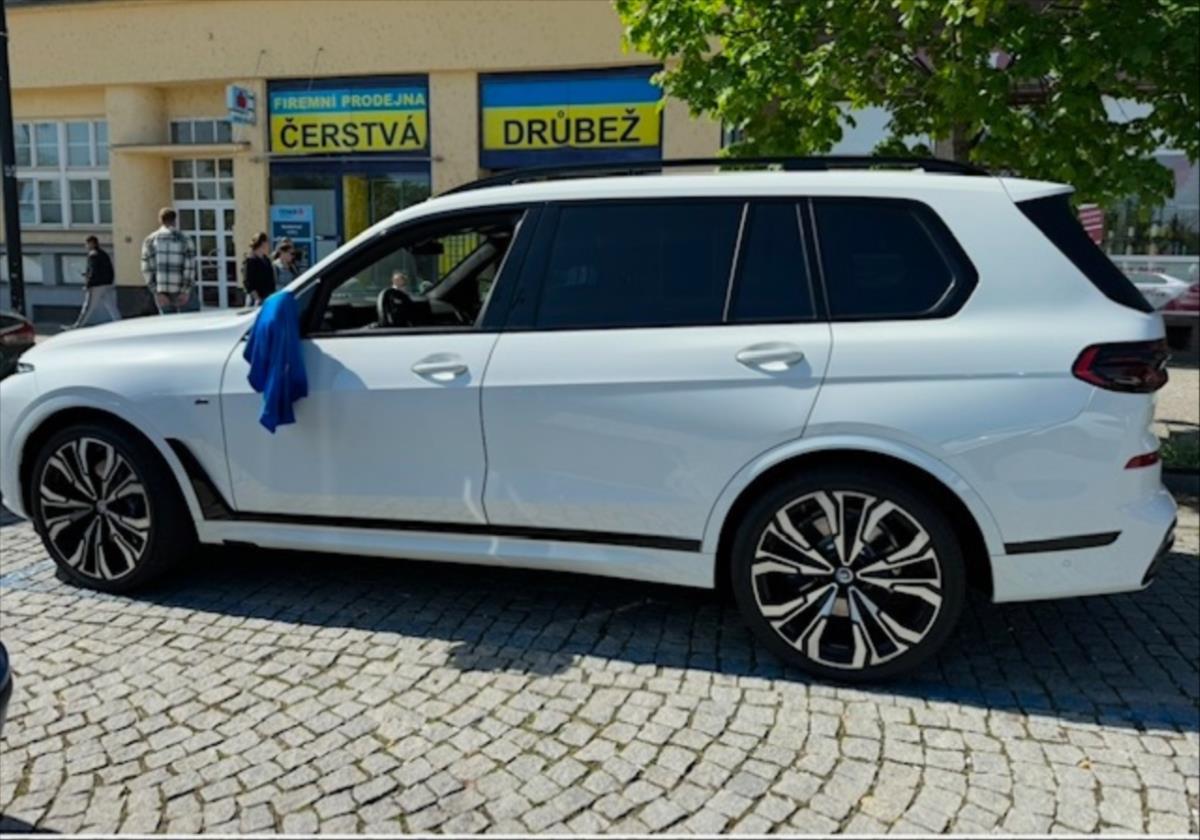 bmw-x7-3-0-xdrive40d - 6