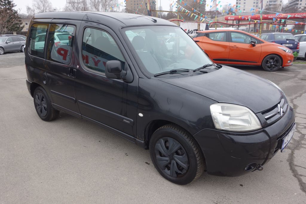 Citroën Berlingo 1,6i 80kW 2 x šoupačky !