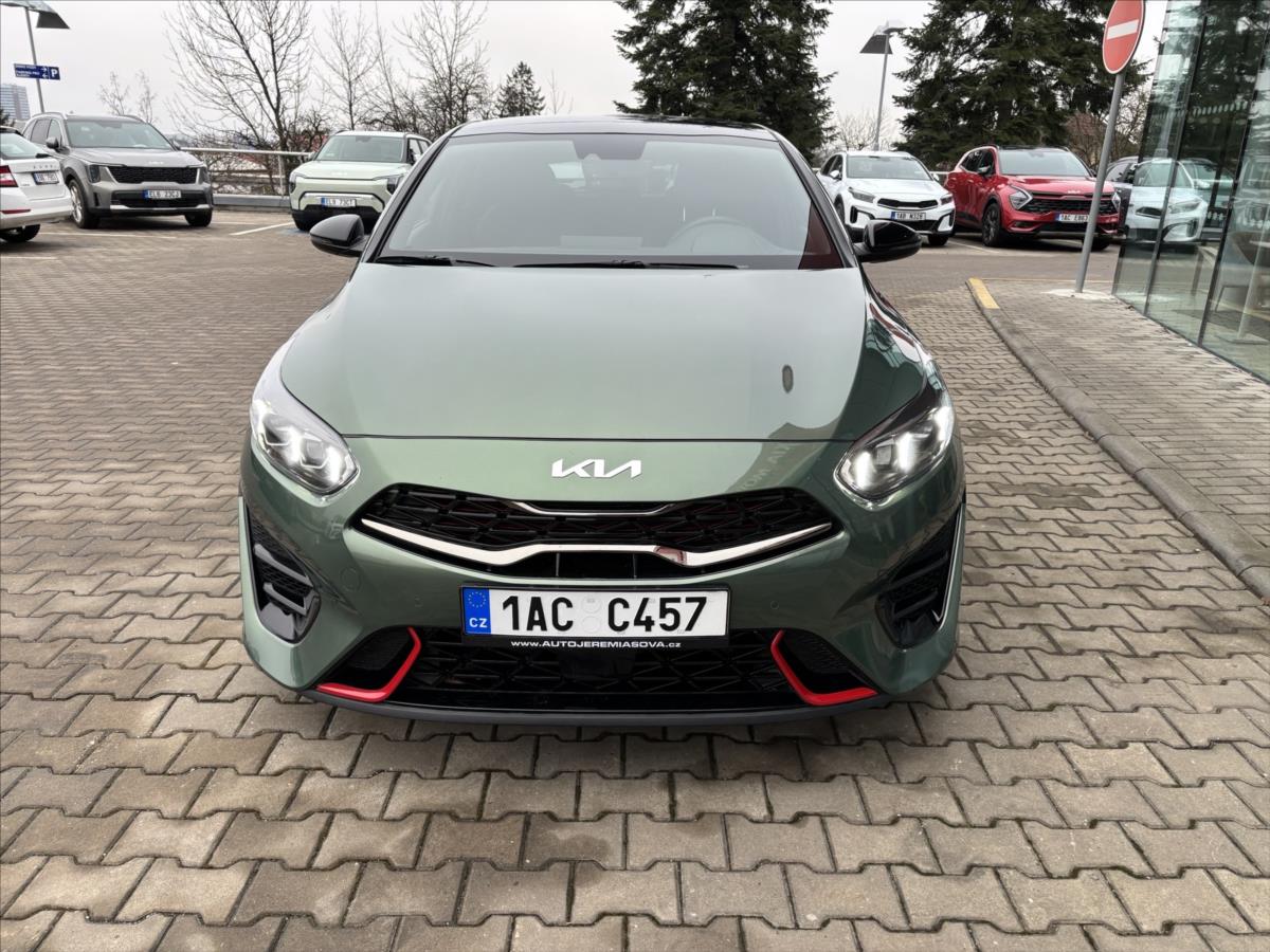 kia-proceed-1-6-t-gdi-150kw-gt-dct - 1