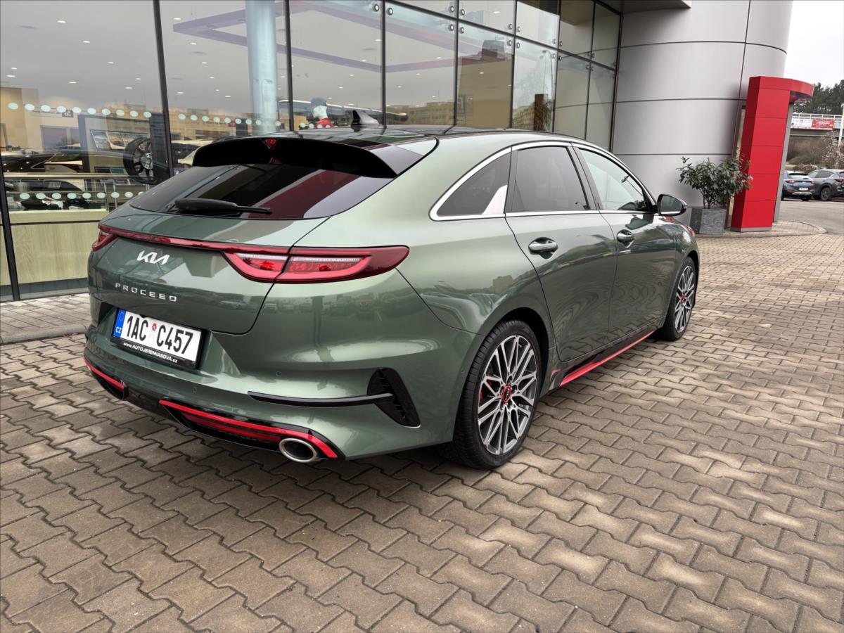 kia-proceed-1-6-t-gdi-150kw-gt-dct - 4