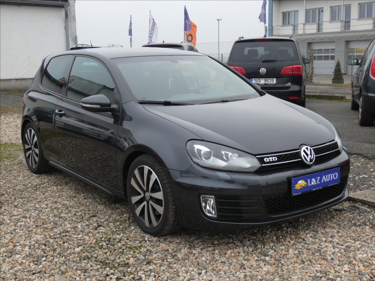 volkswagen-golf-2-0-gtd - 2