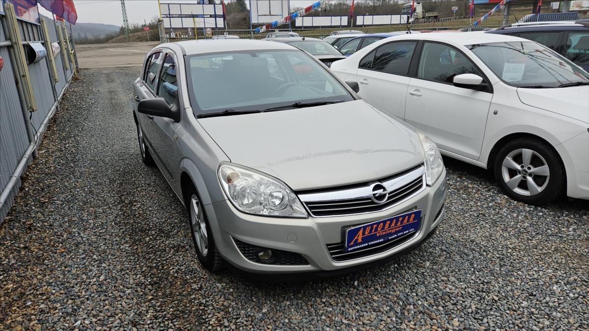 Opel Astra 1,6 85kW Essentia