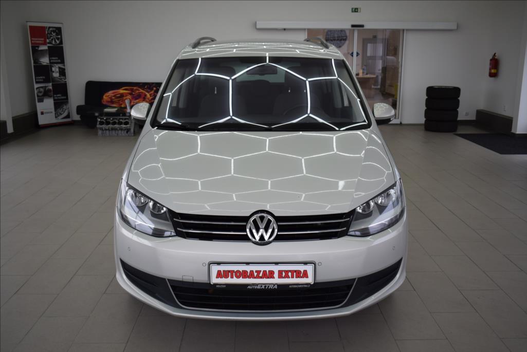 volkswagen-sharan-2-0-tdi-2xalu-predni-zadni-senzory - 1