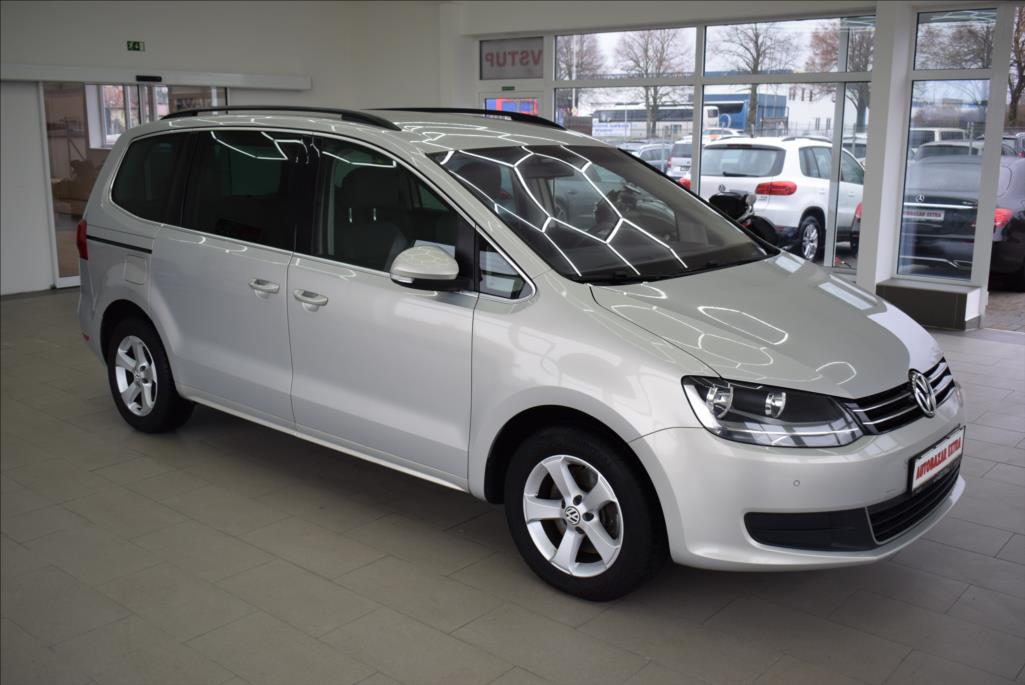 volkswagen-sharan-2-0-tdi-2xalu-predni-zadni-senzory - 2