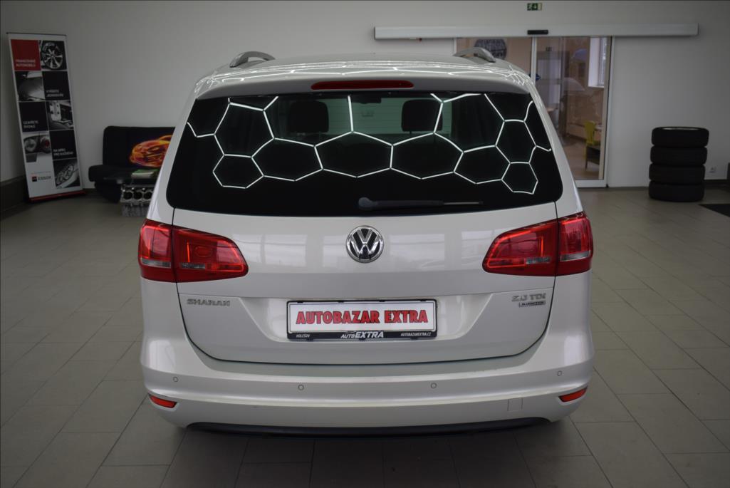 volkswagen-sharan-2-0-tdi-2xalu-predni-zadni-senzory - 6