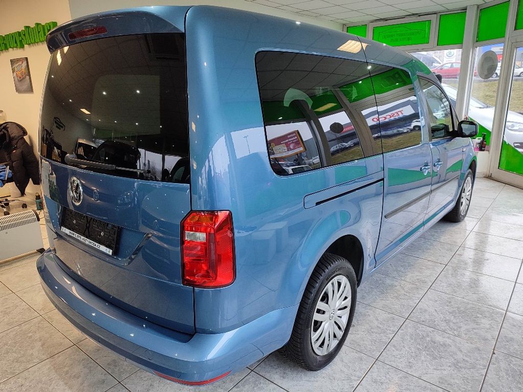volkswagen-caddy-maxi-2-0tdi-110kw-dsg - 3