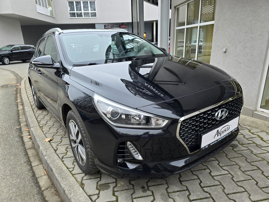 hyundai-i30-1-4-t-gdi-style-nav-serv-kn - 6