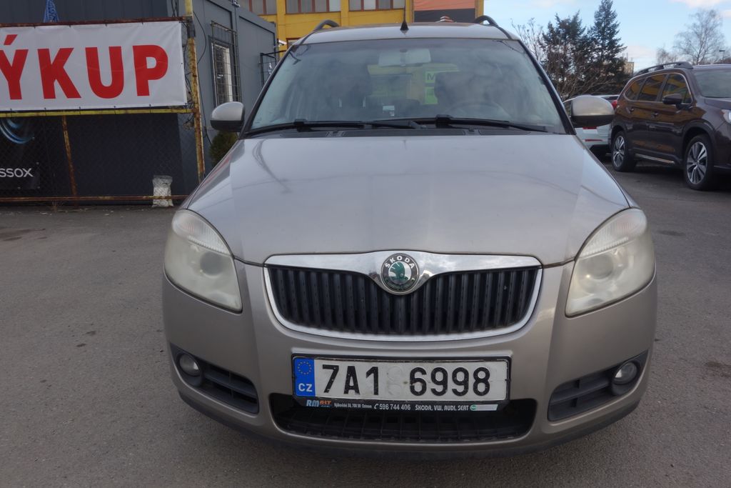 Škoda Roomster 1.6 16V 1.MAJITEL !!!