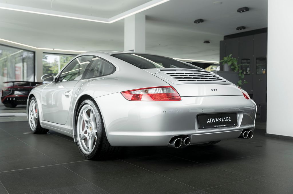 porsche-911-carrera-4s-coupe-pccm-chrono - 3