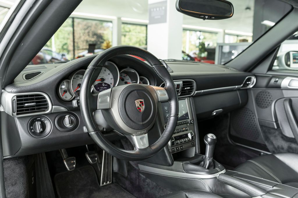 porsche-911-carrera-4s-coupe-pccm-chrono - 4