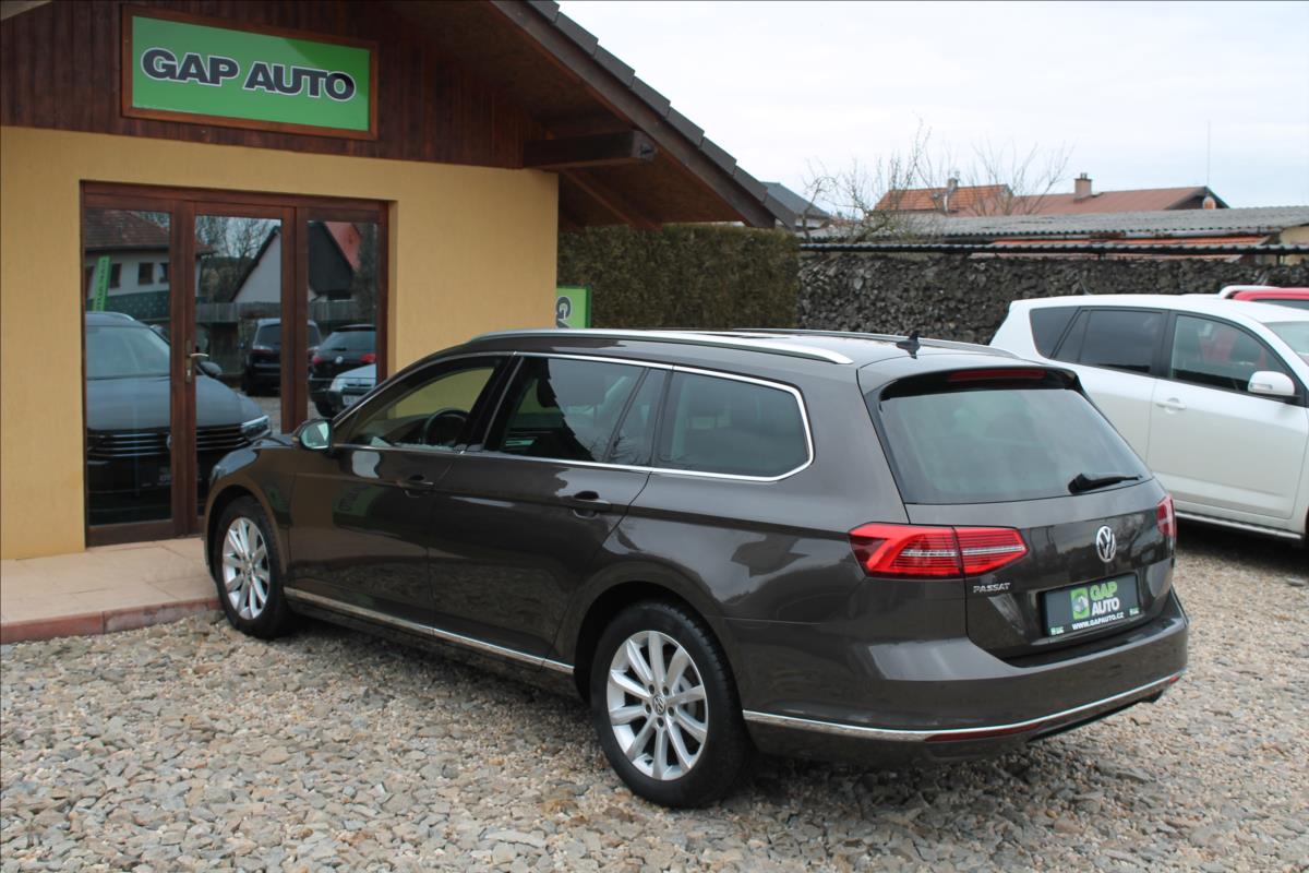 volkswagen-passat-2-0-tdi-110kw-full-led-highl - 3