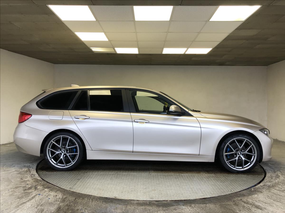 bmw-rada-3-2-0-320d-sport-line-touring - 7