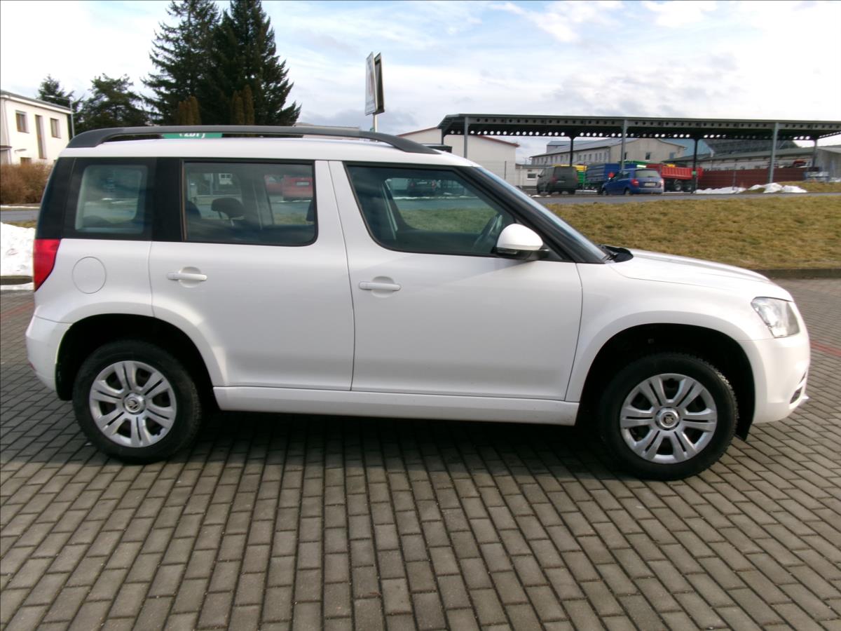 skoda-yeti-1-2-tsi-77kw-ambiente - 4