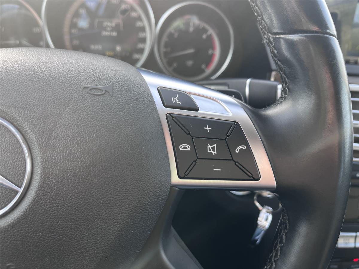 mercedes-benz-tridy-e-350cdi-4matic-vzduch-190kw - 8