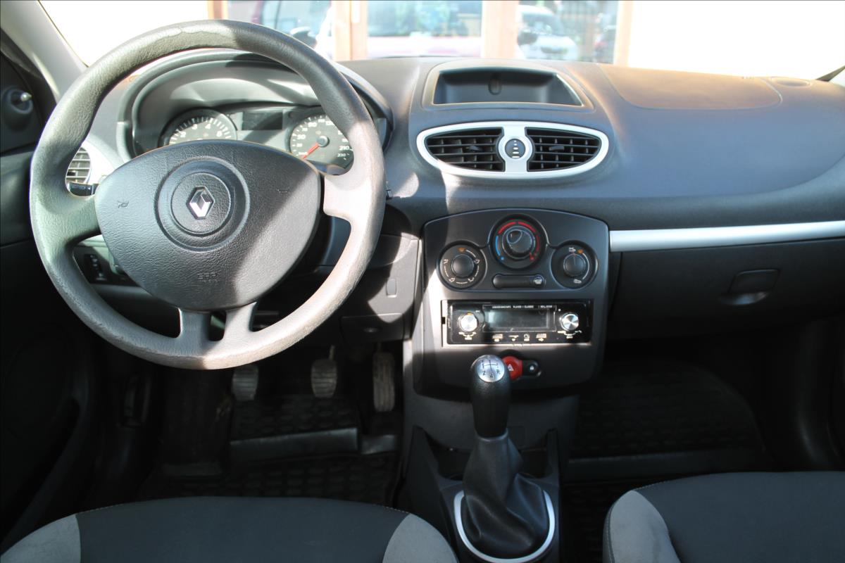 renault-clio-1-2i-55kw-cr - 8