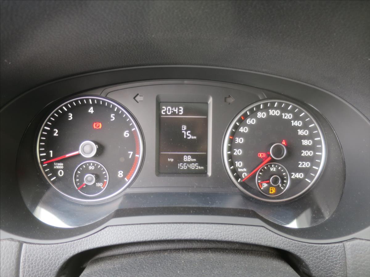 volkswagen-sharan-1-4-tsi - 9