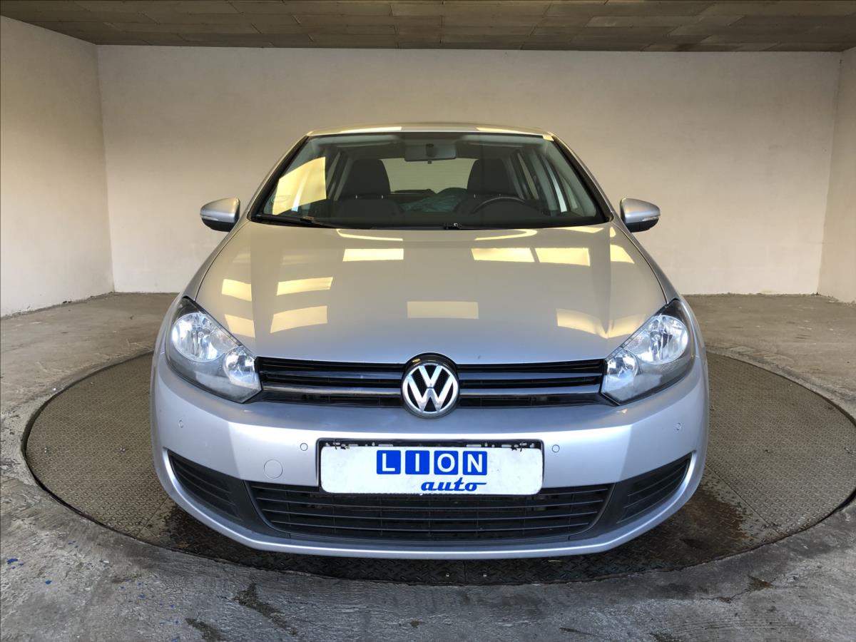 volkswagen-golf-1-6-tdi - 1