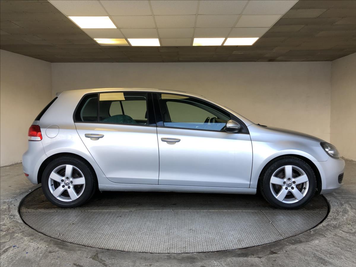 volkswagen-golf-1-6-tdi - 6