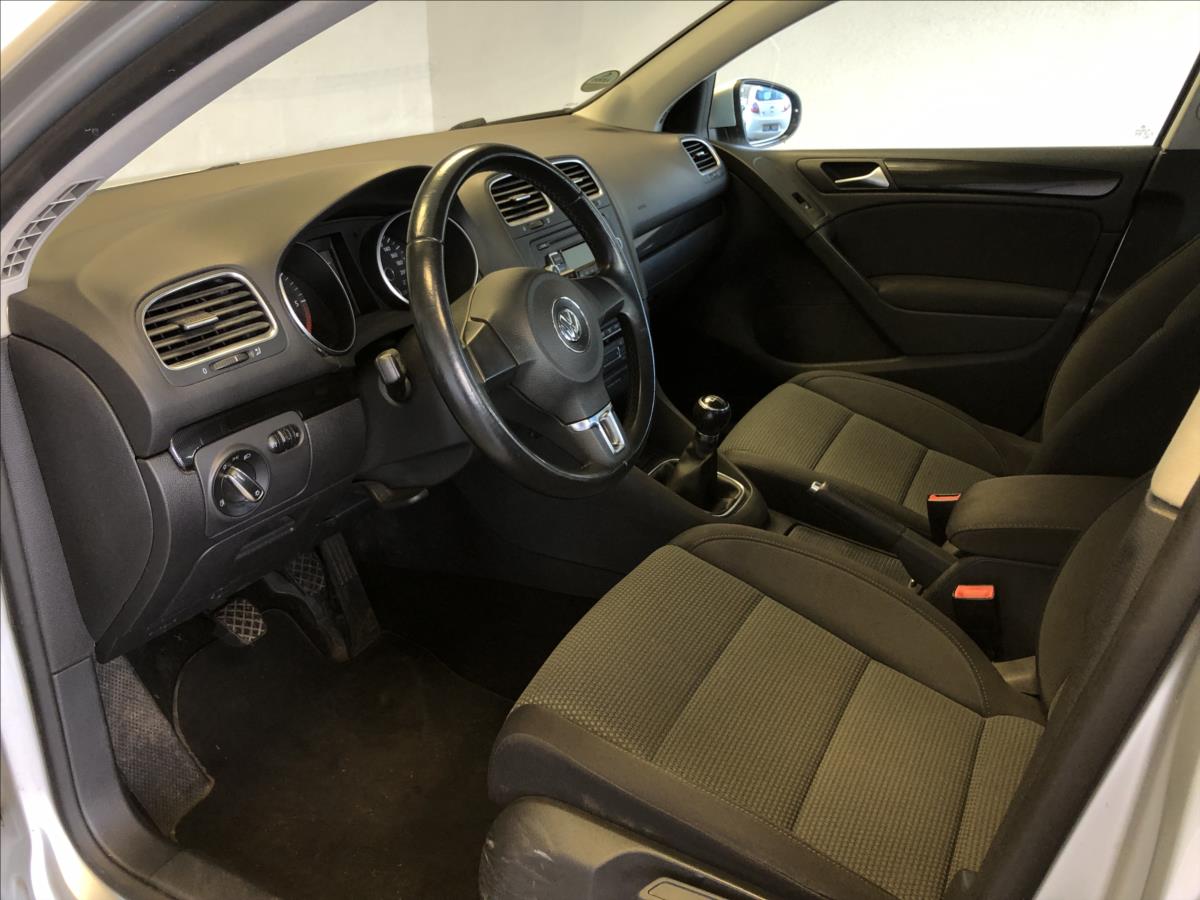 volkswagen-golf-1-6-tdi - 7