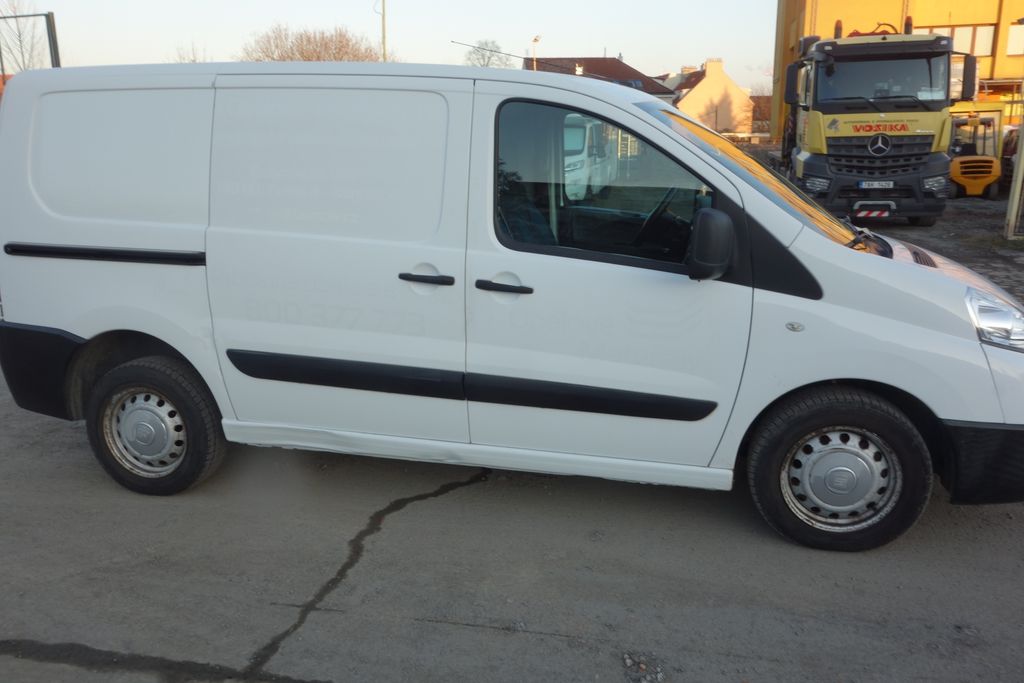 fiat-scudo-2-0-multijet-136k-deluxe - 4