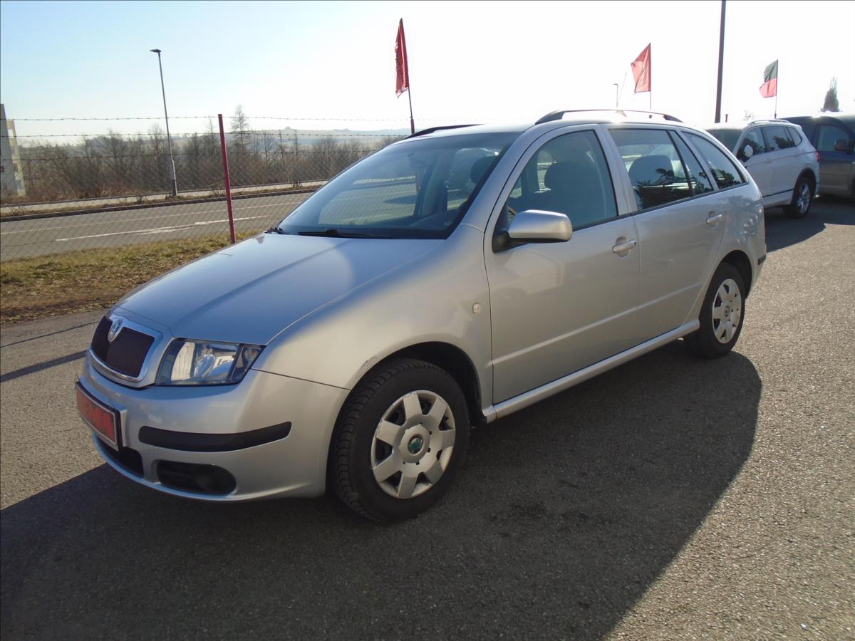 skoda-fabia-1-4-16v-classic-combi - 1