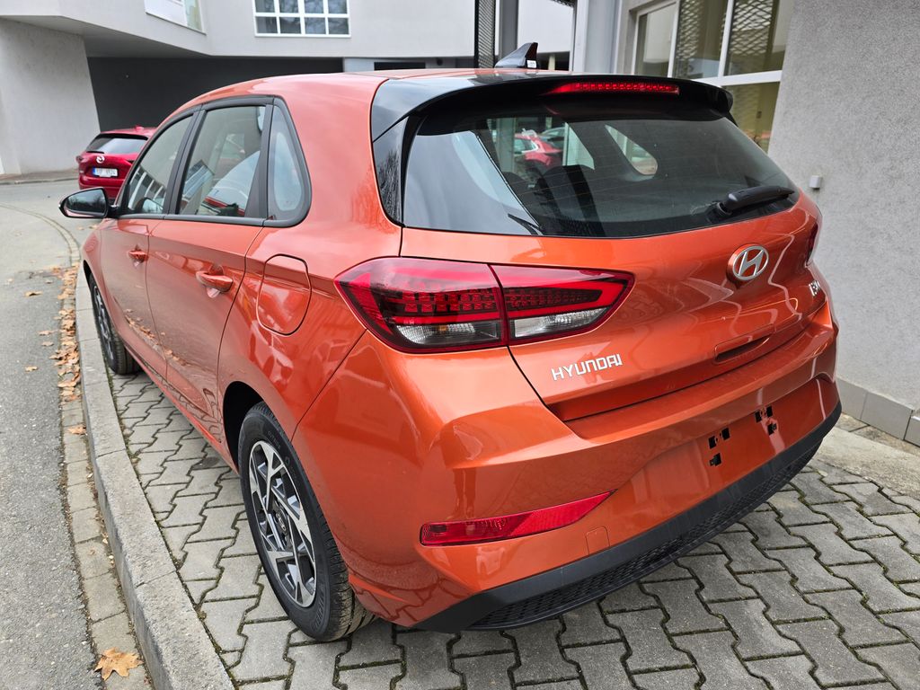 hyundai-i30-1-5i-comfort - 2