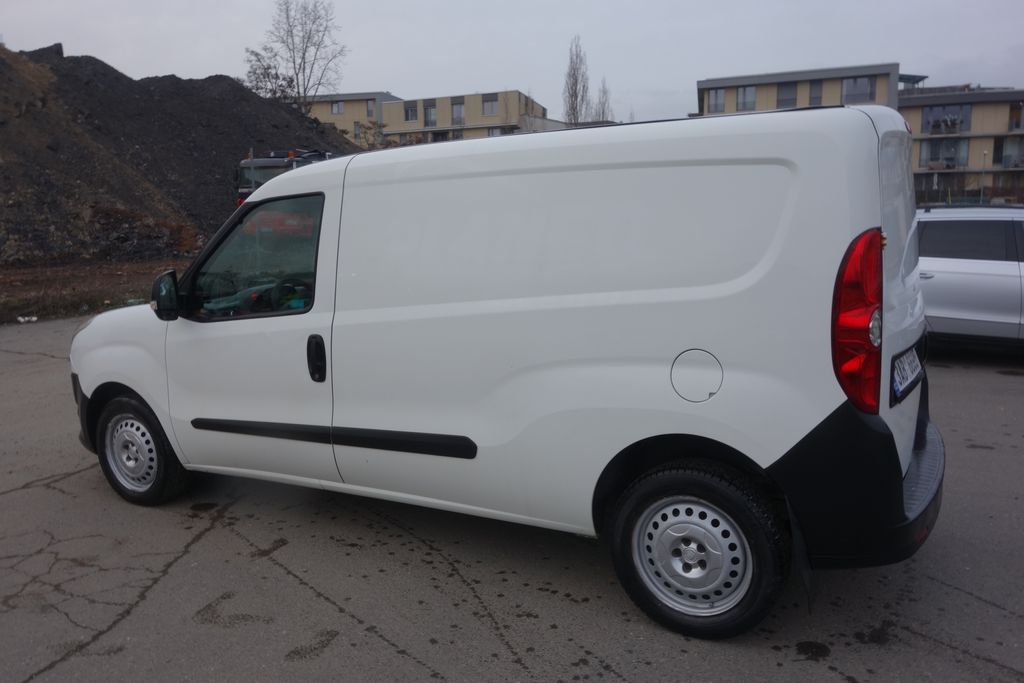 fiat-doblo-cargo-1-4i-cr-odpoc-21-dph - 9