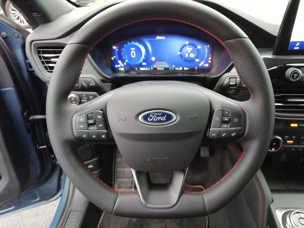 ford-kuga-plug-in-hybrid-st-line-x - 7