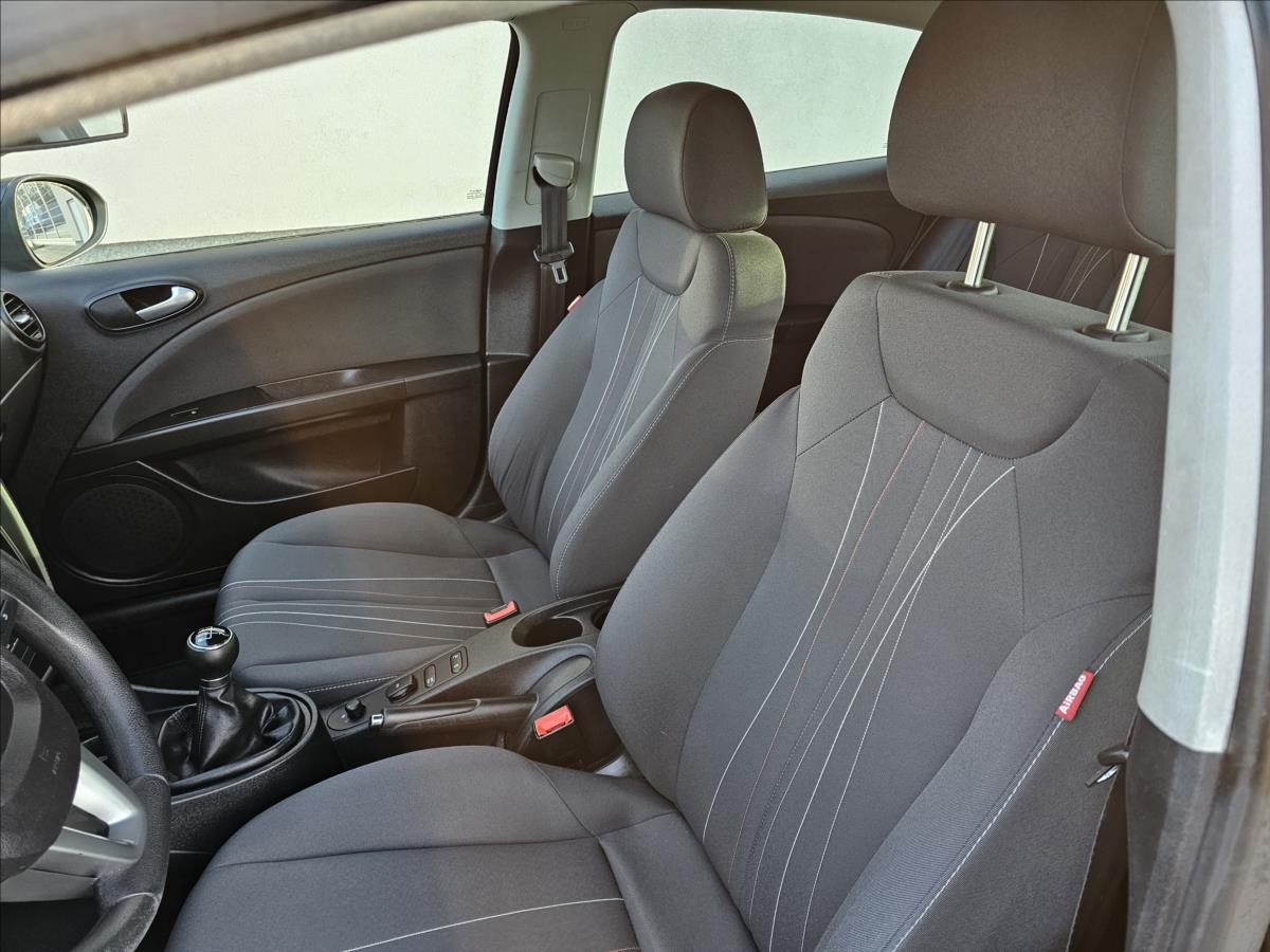 seat-leon-1-4-1-4mpi-63kw-digi-klima-tempo-1-4mpi-63kw-digi-klima-tempoma - 9