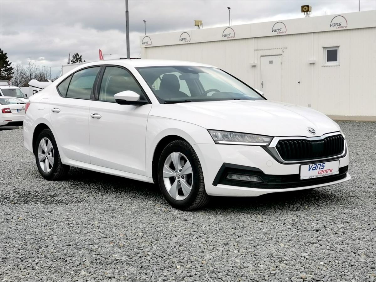 skoda-octavia-2-0tdi-85kw-fresh-led-keyless - 1