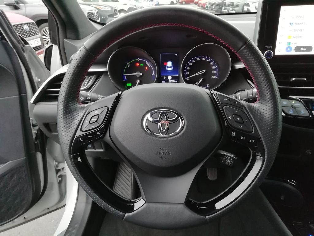 toyota-c-hr-1-8-hev-e-cvt-gr-sport - 7