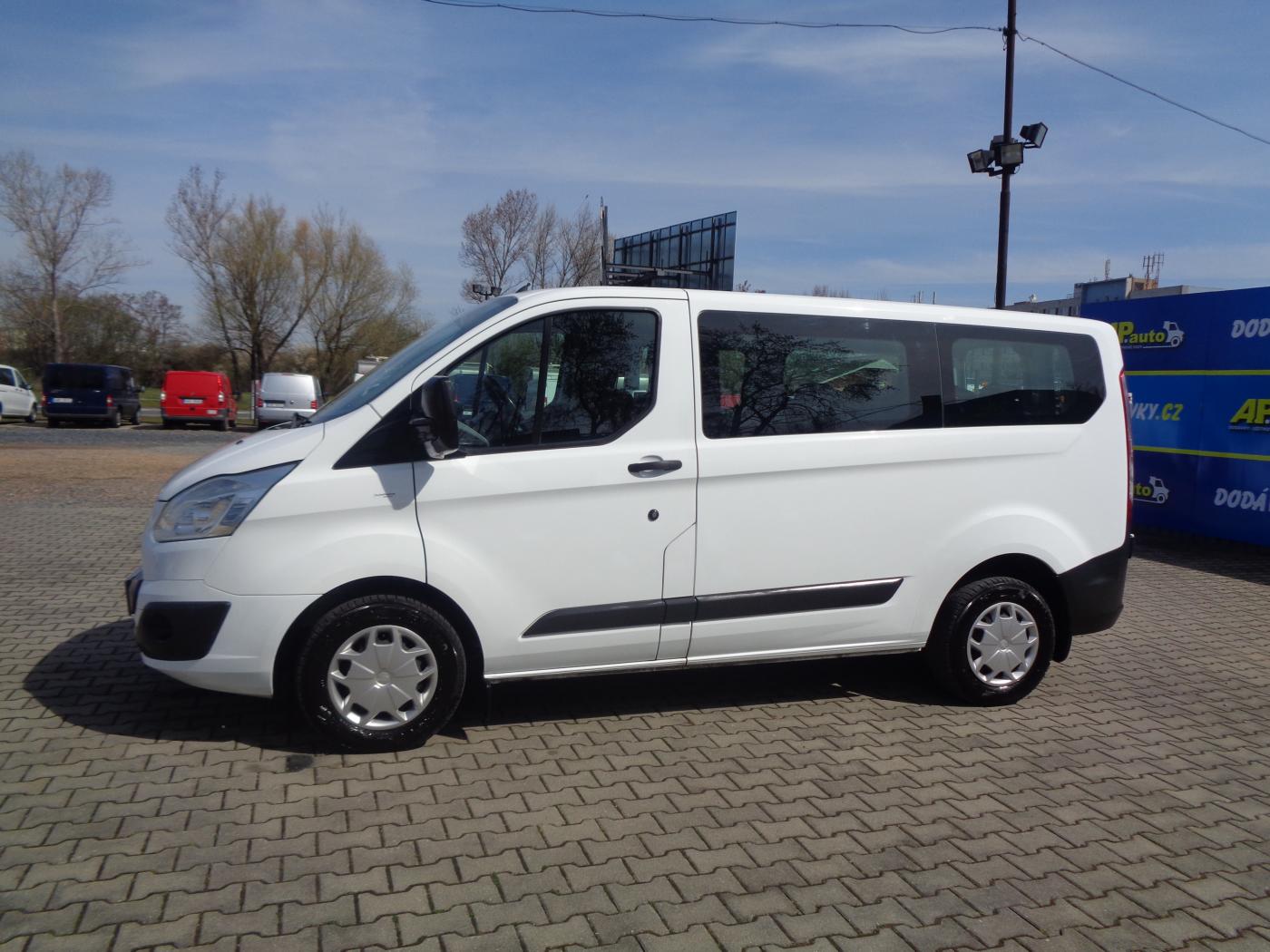 ford-transit-custom-2-0-tdci-l1h1-8mist-bus-klima-serviska - 5