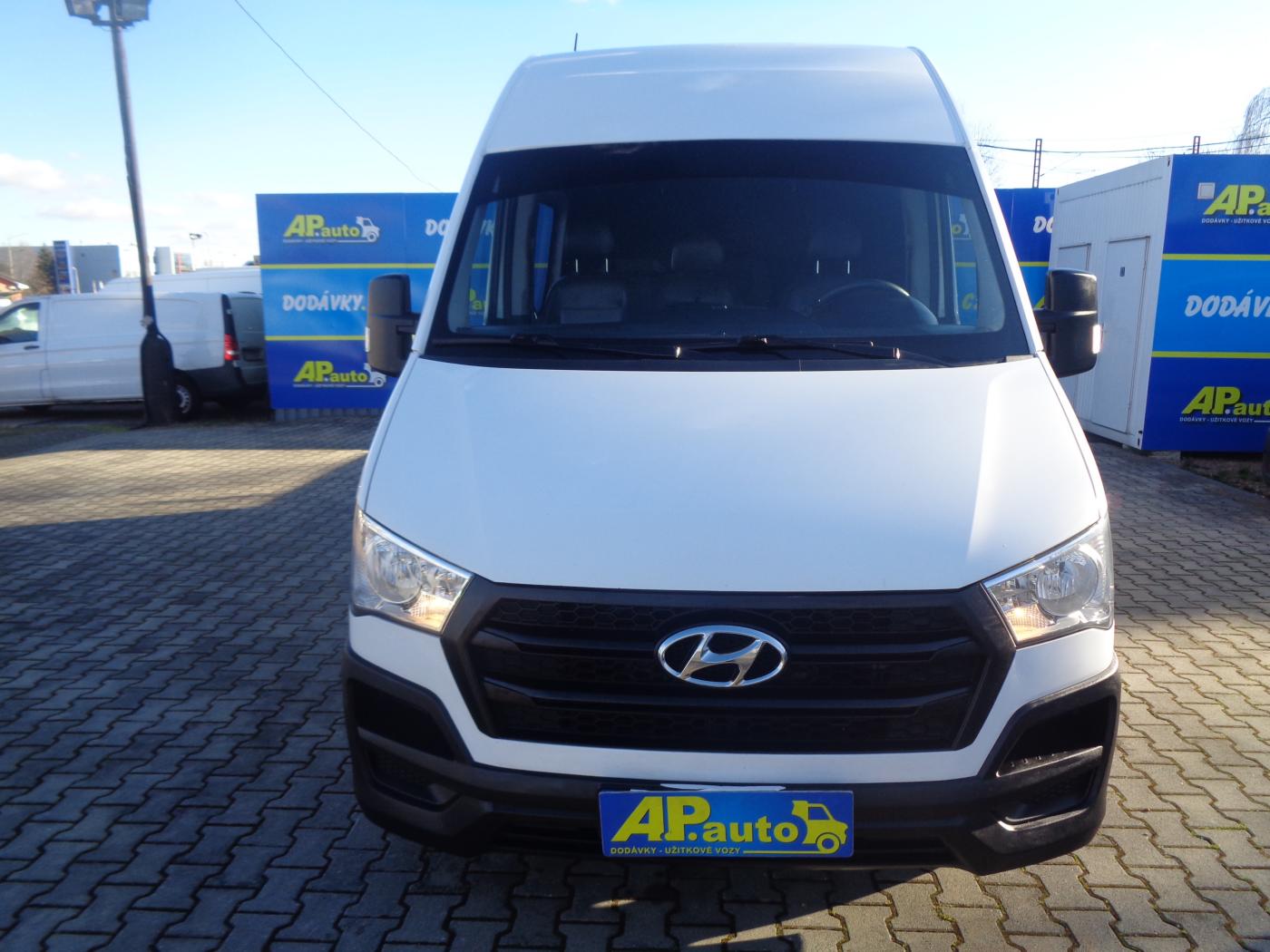 hyundai-h-350-2-5-crdi-l3h2-6mist-klima-serviska - 4