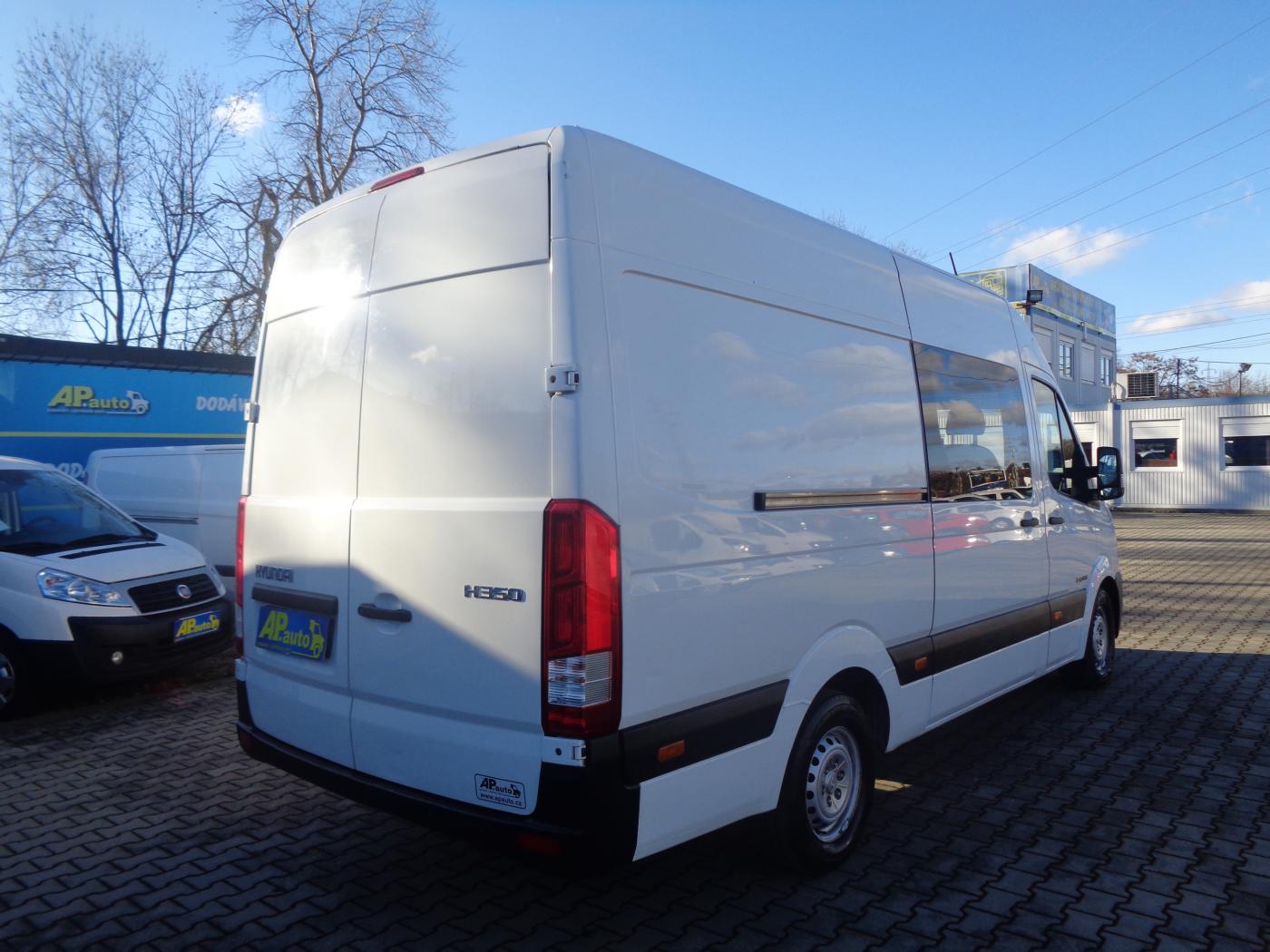 hyundai-h-350-2-5-crdi-l3h2-6mist-klima-serviska - 8