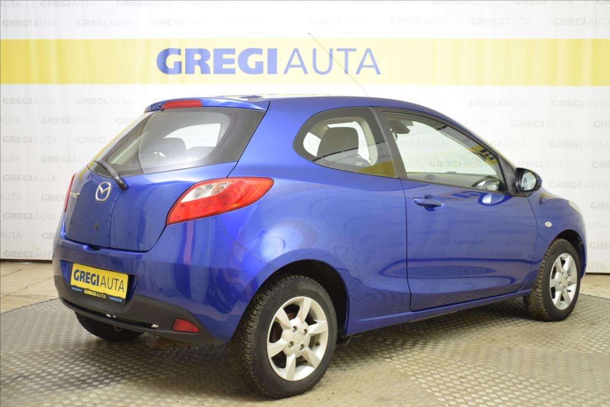 mazda-2-1-4-d-po-servisu-bez-koroze - 5