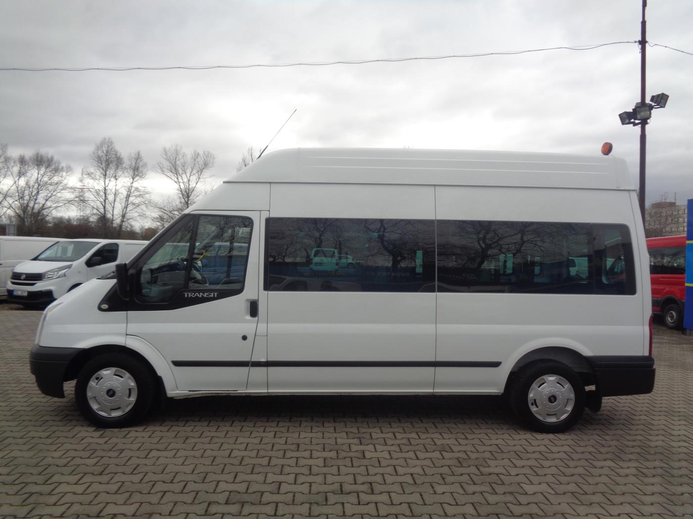 ford-transit-2-2-tdci-l3h3-8mist-bus-klima - 3