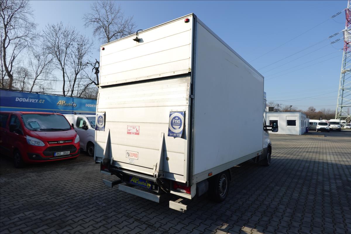 iveco-daily-2-3-hpt-35s160-skrin-celo-klima - 9