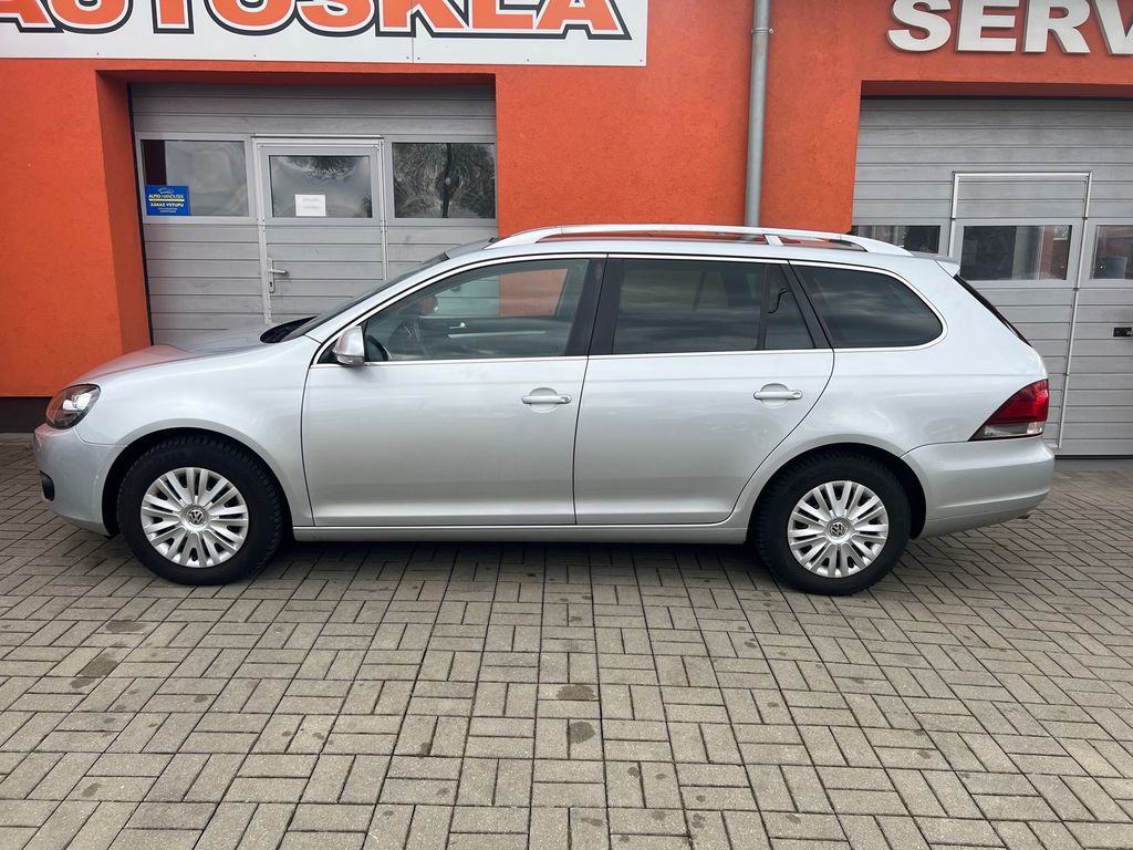 volkswagen-golf-1-4-tsi-90kw-panorama - 3