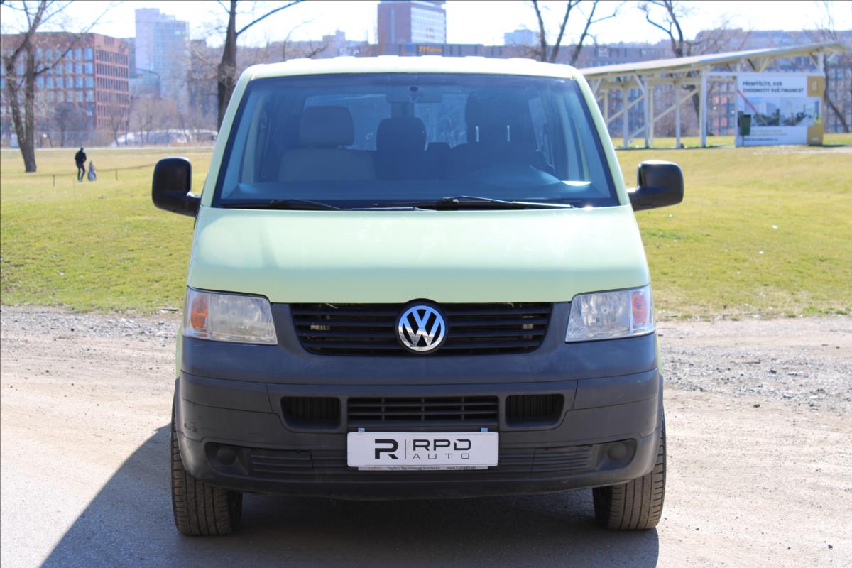 volkswagen-transporter-2-5-tdi-l-automat-9mist-cz - 3
