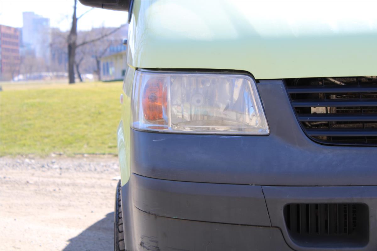 volkswagen-transporter-2-5-tdi-l-automat-9mist-cz - 9