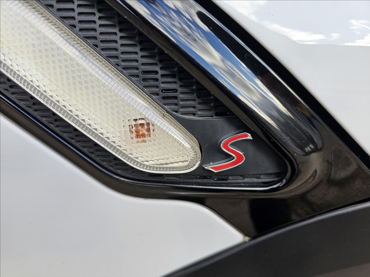 mini-paceman-2-0-cooper-sd-all4-john-cooper-works-2-0sd-4x4-john-cooper-works - 8