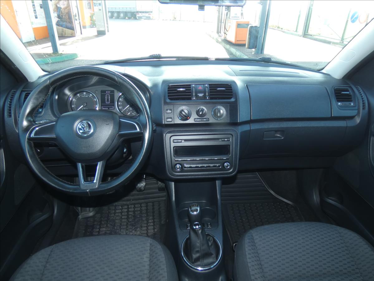 skoda-roomster-1-2-tsi-ambition - 6